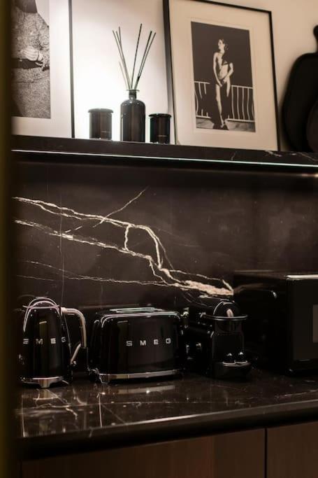 Appartement De Luxe Avenue Montaigne Paris Exterior foto